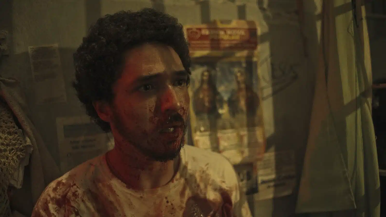 Crítica | Cinco Tipos de Medo entra no labirinto da violência encenada