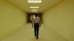 Crítica | Backrooms: Um Não-Lugar e o terror de existir em corredores sem saída