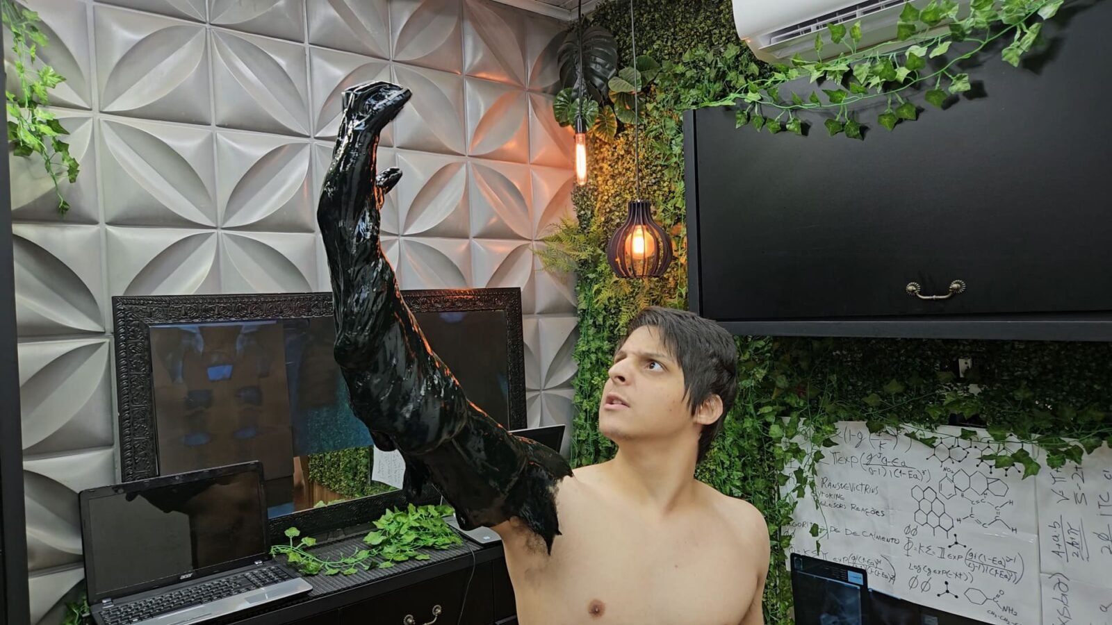 Ação Rogers como Venom