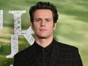 Jonathan Groff guerra do vietna