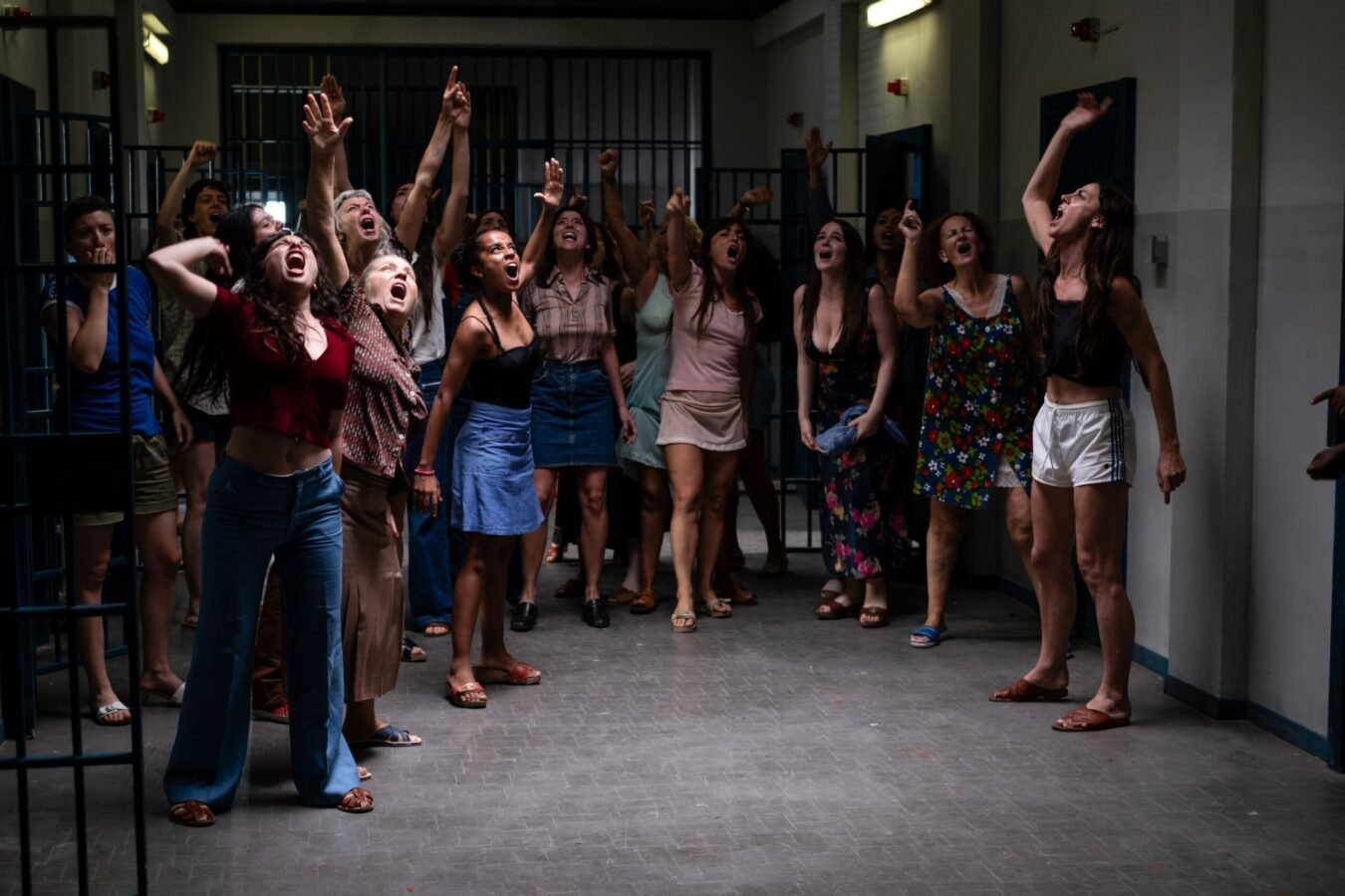 Crítica | Fuori: a escrita ausente em uma cinebiografia sobre uma escritora