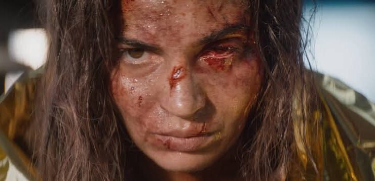 Crítica | 'A Morte do Demônio: Em Chamas' prova que até Evil Dead foi possuído pelo terror de trauma