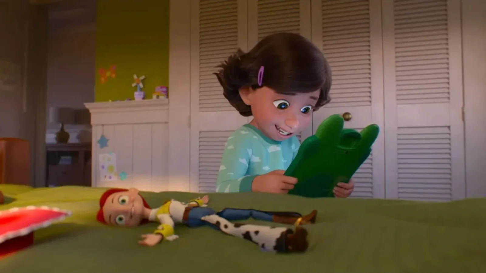 Crítica | Toy Story 5 encara o tempo sem esconder o desgaste