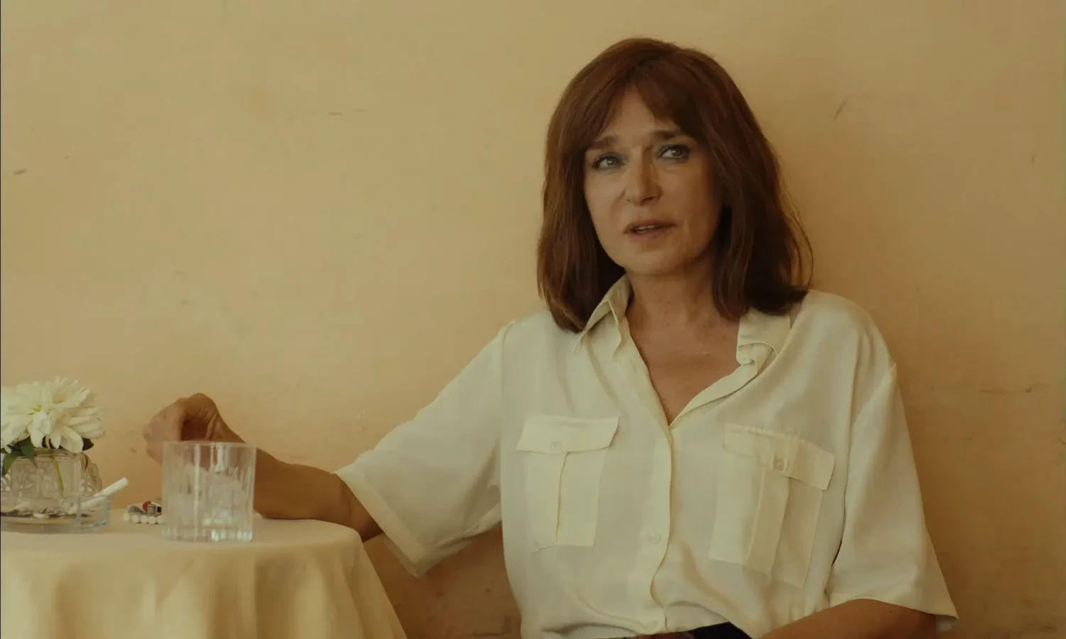 Crítica | Fuori: a escrita ausente em uma cinebiografia sobre uma escritora