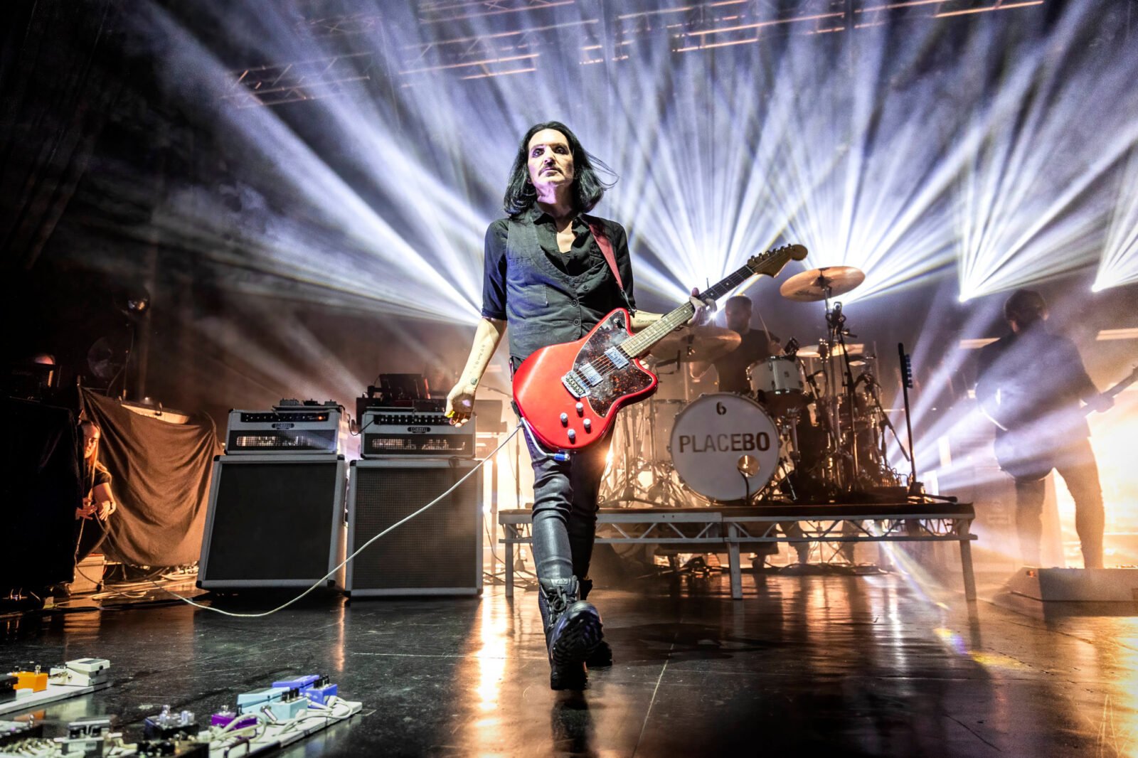 Placebo anuncia quatro shows no Brasil em 2027