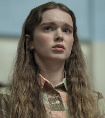 Carrie a Estranha trailer