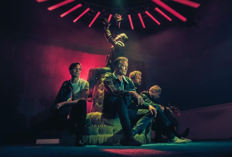 Queens of the Stone Age pode tocar no Brasil em 2027, diz jornalista