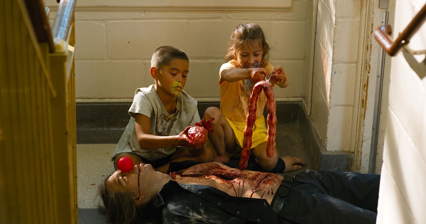 Crítica | Em 'O Sorveteiro' Eli Roth transforma infância e violência em terror sem consistência