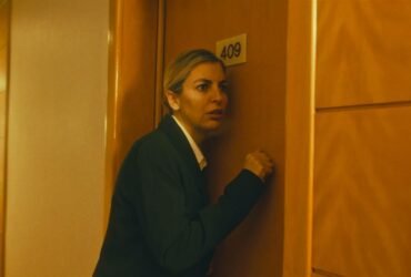 Crítica | Hotel Amor transforma a correria do trabalho em linguagem cinematográfica