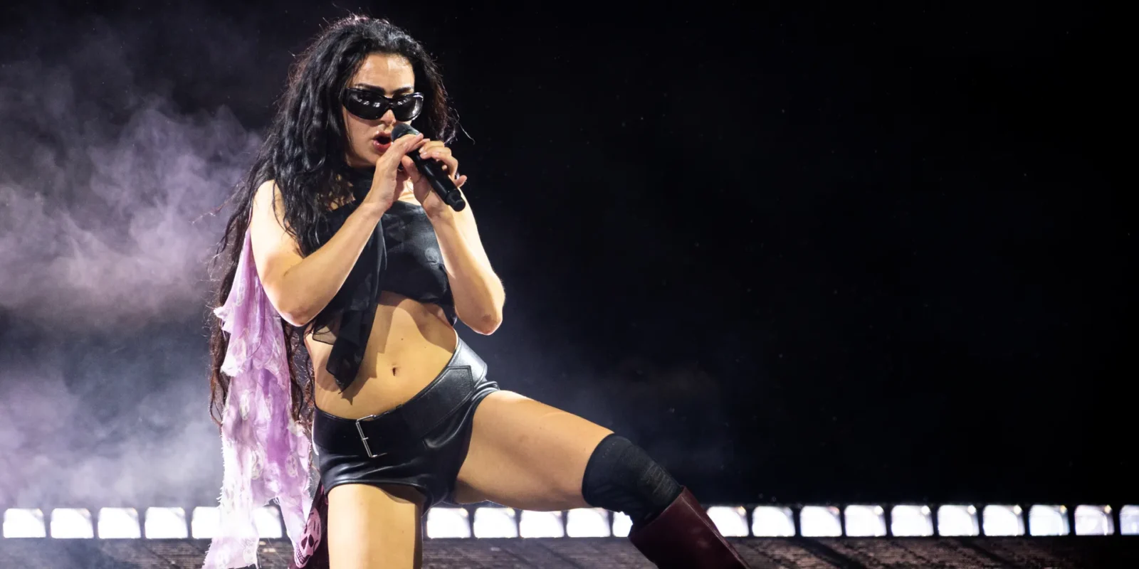 Lollapalooza 2027 | Festival divulga line-up por data e abre venda do Lolla Day