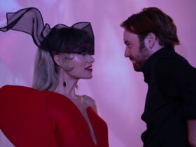 Crítica | Em 'I Want Your Sex' Gregg Araki trava guerra contra o puritanismo contemporâneo